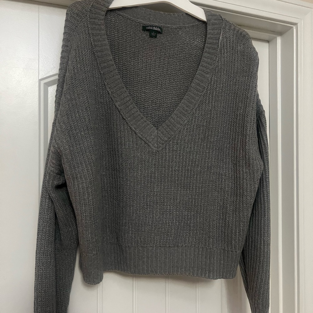 Wild Fable Gray Chunky Knit V-Neck Sweater